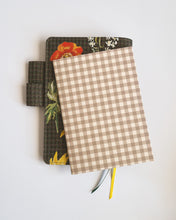 Load image into Gallery viewer, Gingham Brown Cream ✺ A6 Pocket Journal

