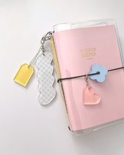 Load image into Gallery viewer, PLAY 🎈4-in-1 Mirror Keychain
